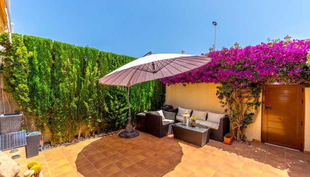 Resale - Townhouse - Torrevieja - Nueva Torrevieja - Aguas Nuevas