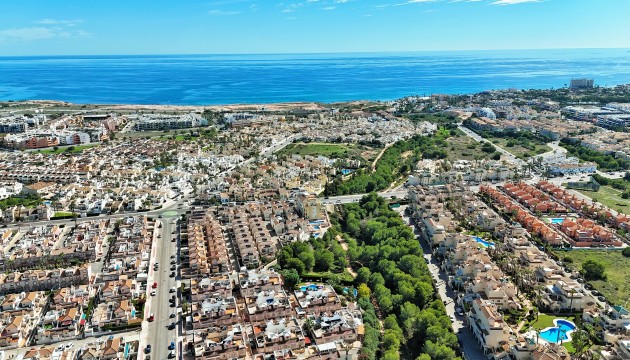 Resale - Apartment - Orihuela Costa - Playa Flamenca