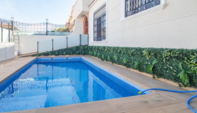 Resale - Townhouse - Orihuela Costa - La Zenia