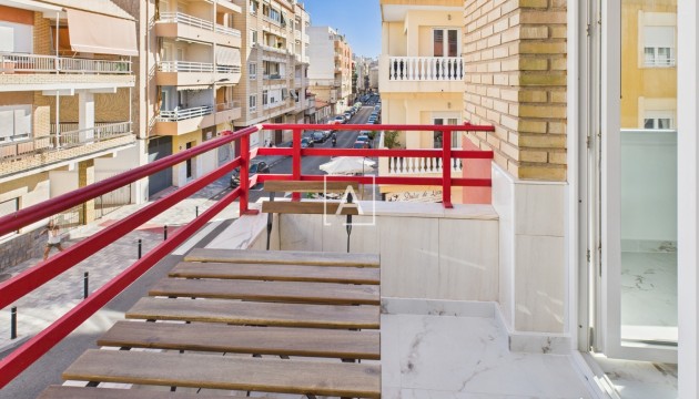 Перепродажа - Квартира - Torrevieja