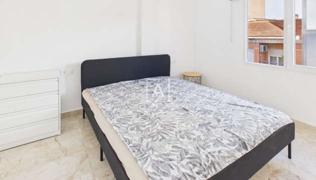 Перепродажа - Квартира - Torrevieja