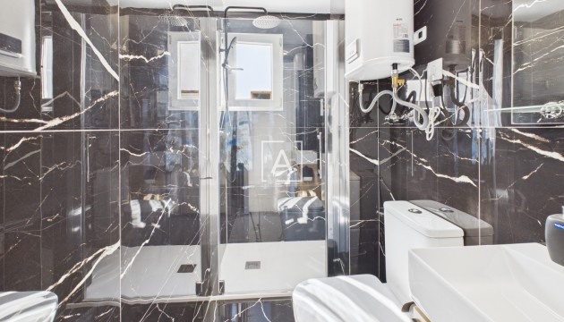 Resale - Apartment - Torrevieja