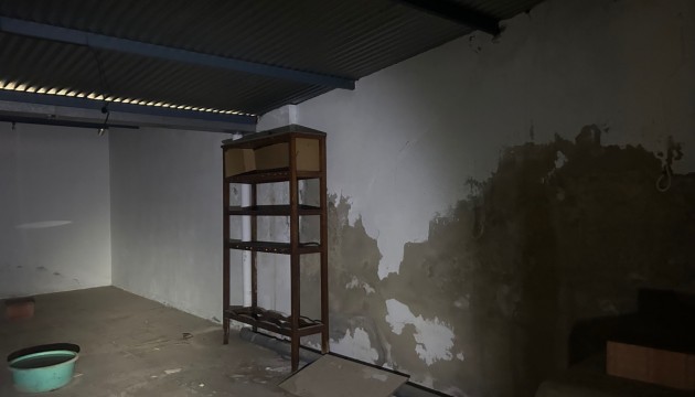 Videresalg - Kommersiell - Jacarilla