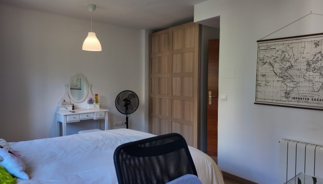 Resale - Bungalow - San Juan de Alicante