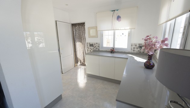 Videresalg - Detached Villa - Torrevieja - San Luis