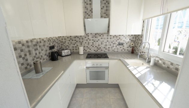 Videresalg - Detached Villa - Torrevieja - San Luis