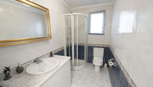 Videresalg - Detached Villa - Torrevieja - San Luis