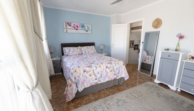 Videresalg - Detached Villa - Torrevieja - San Luis