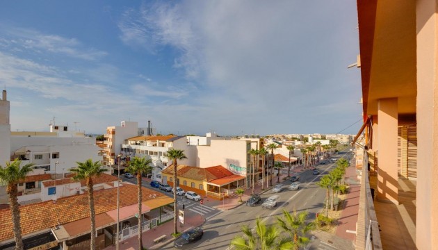 Resale - Apartment - Torrevieja - El Acequión - Los Náufragos