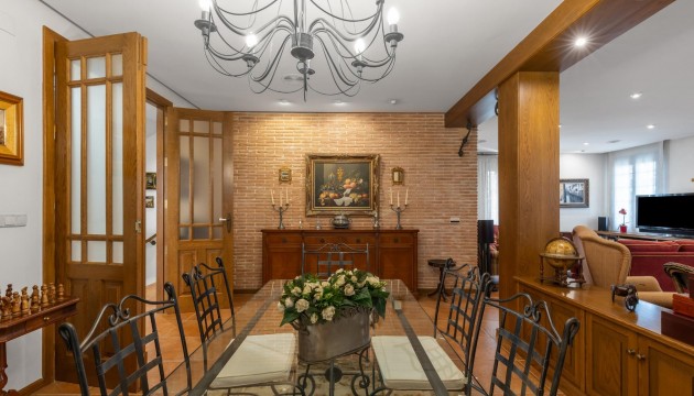 Resale - Detached Villa - Torrevieja - La Veleta