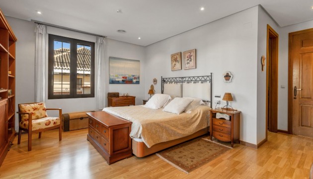 Resale - Detached Villa - Torrevieja - La Veleta