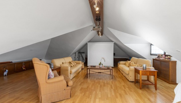 Resale - Detached Villa - Torrevieja - La Veleta