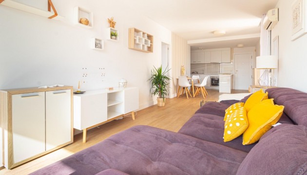 Resale - Apartment - Orihuela Costa - Los Dolses