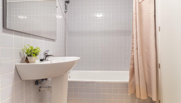 Resale - Apartment - Orihuela Costa - Los Dolses