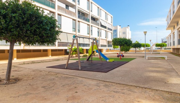 Resale - Apartment - Orihuela Costa - Los Dolses