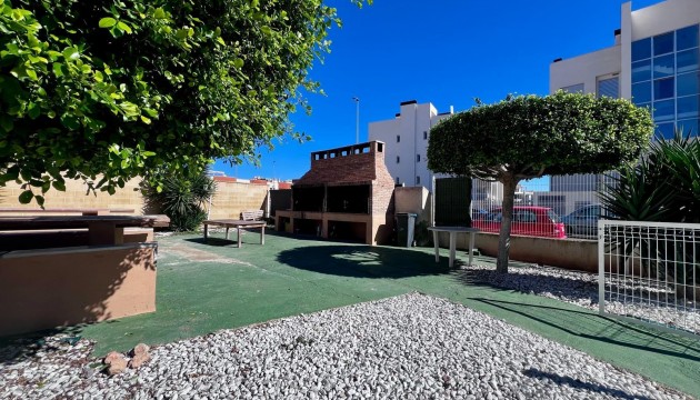 Resale - Apartment - Orihuela Costa - Los Dolses