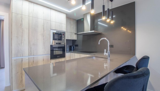 Resale - Apartment - Orihuela Costa - Punta Prima