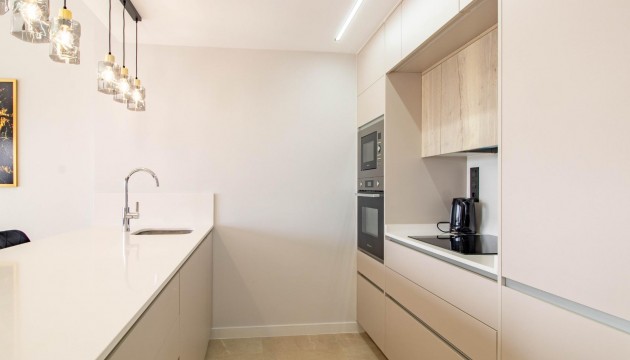 Resale - Apartment - Orihuela Costa - Punta Prima