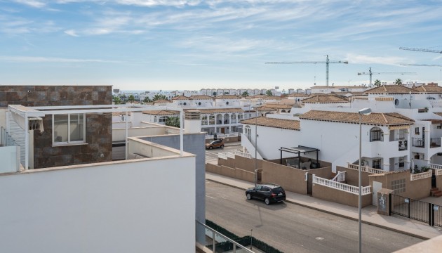 Resale - Apartment - Orihuela Costa - Punta Prima