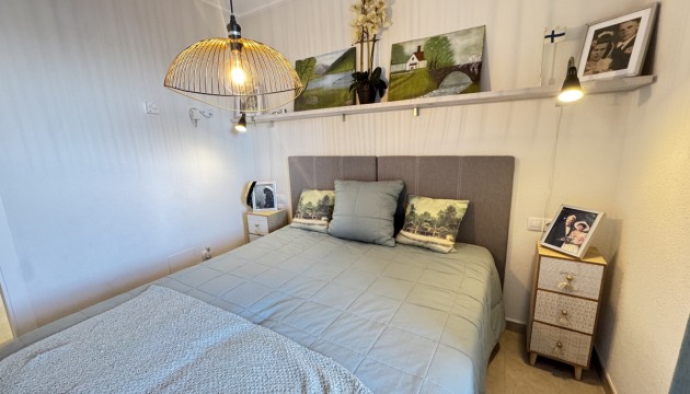 Resale - Apartment - Orihuela Costa - Villamartín