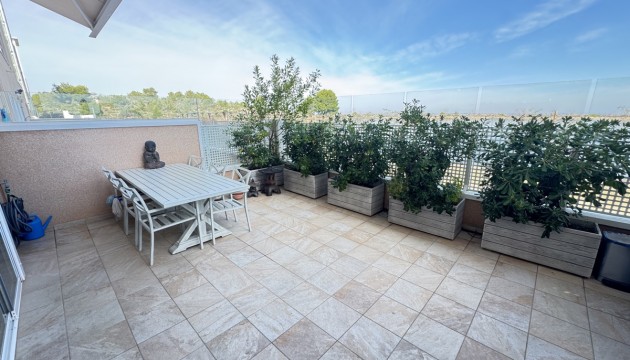 Resale - Apartment - Orihuela Costa - Villamartín