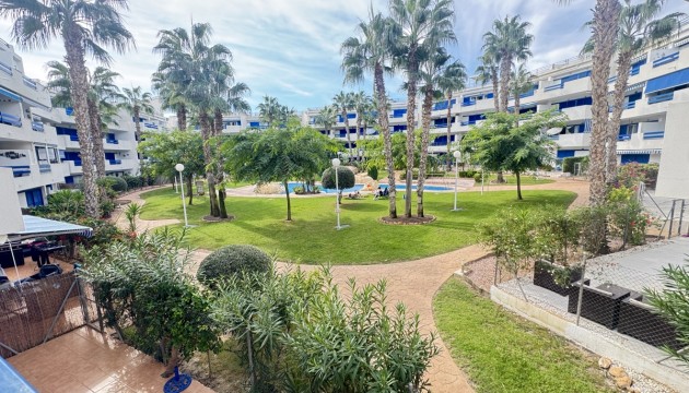 Resale - Apartment - Orihuela Costa - Playa Flamenca