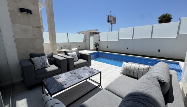 Resale - Detached Villa - Orihuela Costa - Lomas de Cabo Roig