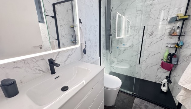 Resale - Bungalow - Orihuela Costa - Villamartín