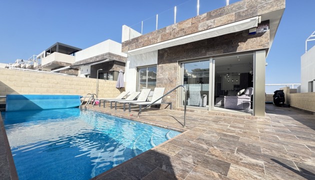 Resale - Detached Villa - Orihuela Costa - Villamartín