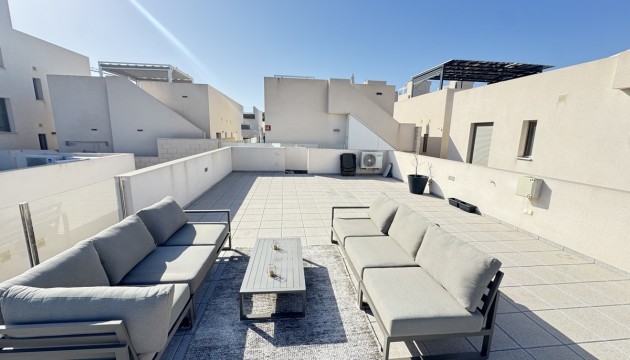 Resale - Detached Villa - Orihuela Costa - Villamartín