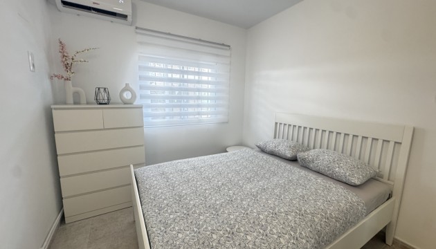 Resale - Detached Villa - Orihuela Costa - Villamartín