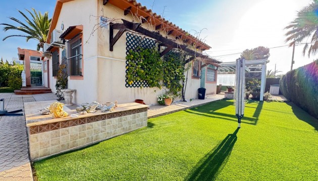 Resale - Detached Villa - Orihuela Costa - Cabo Roig