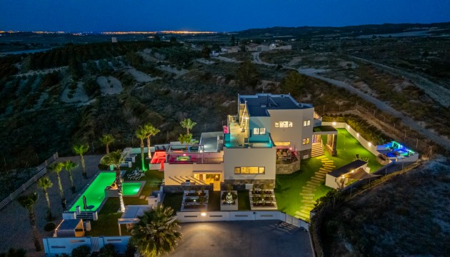 Wiederverkauf - Detached Villa - Torremendo