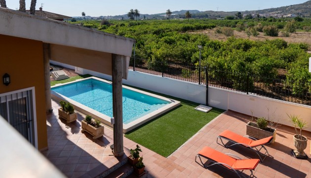Herverkoop - Country House - Orihuela