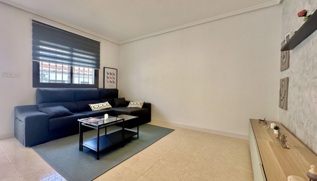 Reventa - Adosado - San Miguel de Salinas