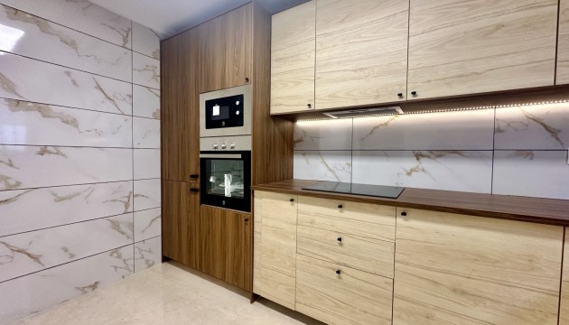 Reventa - Adosado - San Miguel de Salinas