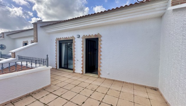 Reventa - Adosado - San Miguel de Salinas