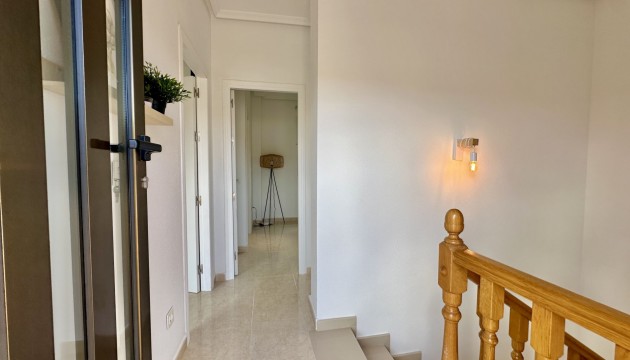 Reventa - Adosado - San Miguel de Salinas