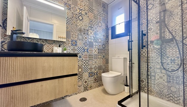 Reventa - Adosado - San Miguel de Salinas