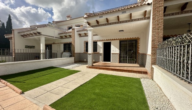 Reventa - Adosado - San Miguel de Salinas