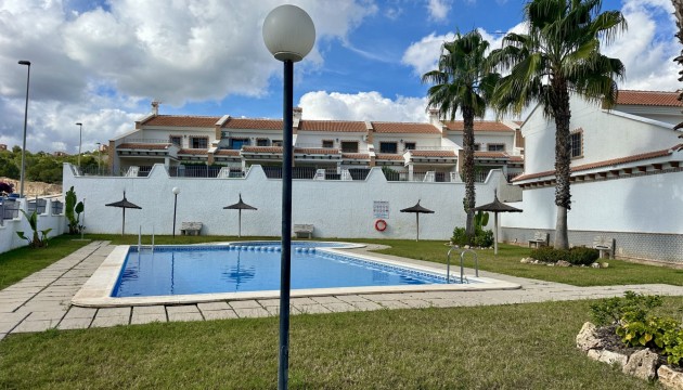 Reventa - Adosado - San Miguel de Salinas