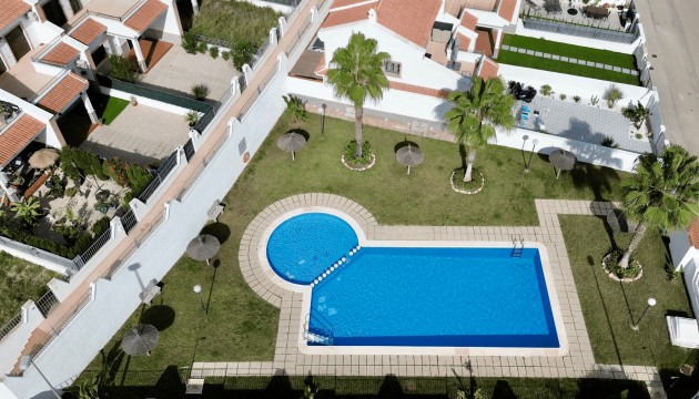 Reventa - Adosado - San Miguel de Salinas