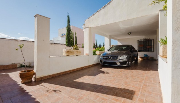 Resale - Detached Villa - Torrevieja - La Siesta - El Salado -  Torreta