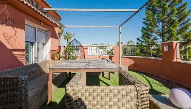 Resale - Detached Villa - Torrevieja - La Siesta - El Salado -  Torreta