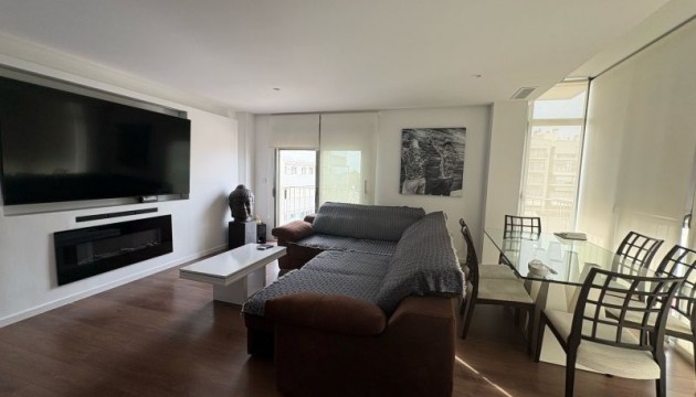 Begagnad - Lägenhet - Elche