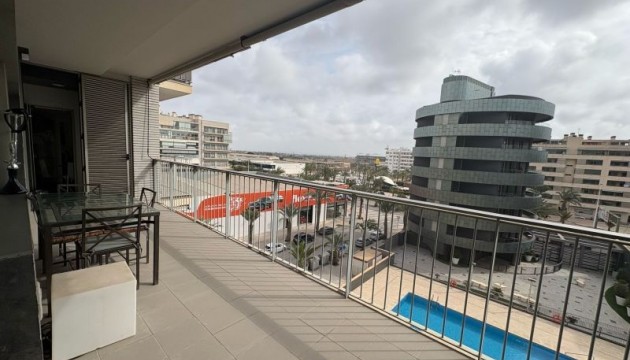 Begagnad - Lägenhet - Elche