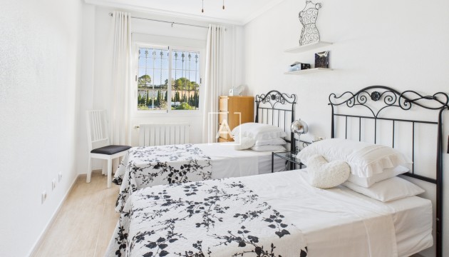 Wiederverkauf - Detached Villa - Pinar de Campoverde