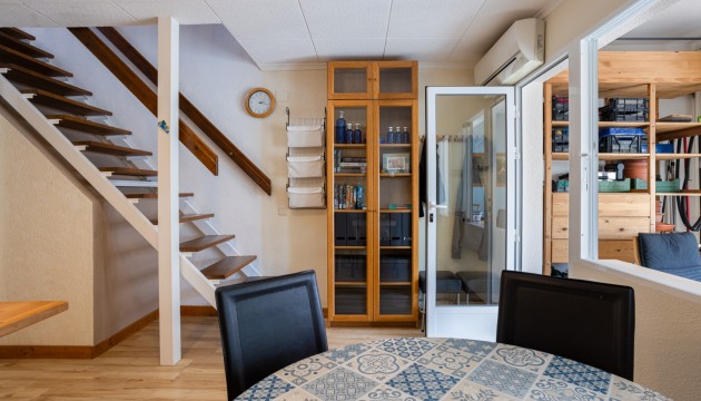 Перепродажа - Таунхаус - Torrevieja - La Siesta - El Salado -  Torreta