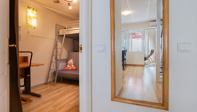 Перепродажа - Таунхаус - Torrevieja - La Siesta - El Salado -  Torreta