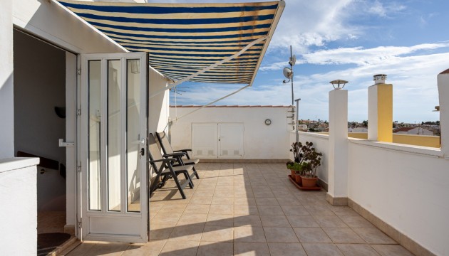 Перепродажа - Таунхаус - Torrevieja - La Siesta - El Salado -  Torreta